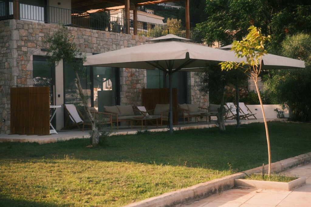 Garden Outdoor Umbrella: 7 Proven Tips to Avoid Costly Mistakes